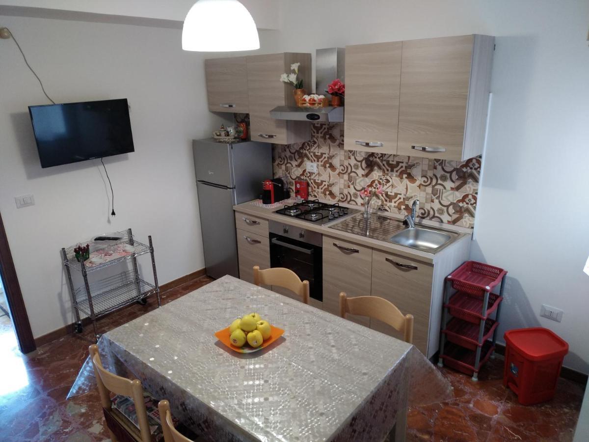 Casa Donna Franca Lejlighed Castiglione De Sicilia Eksteriør billede